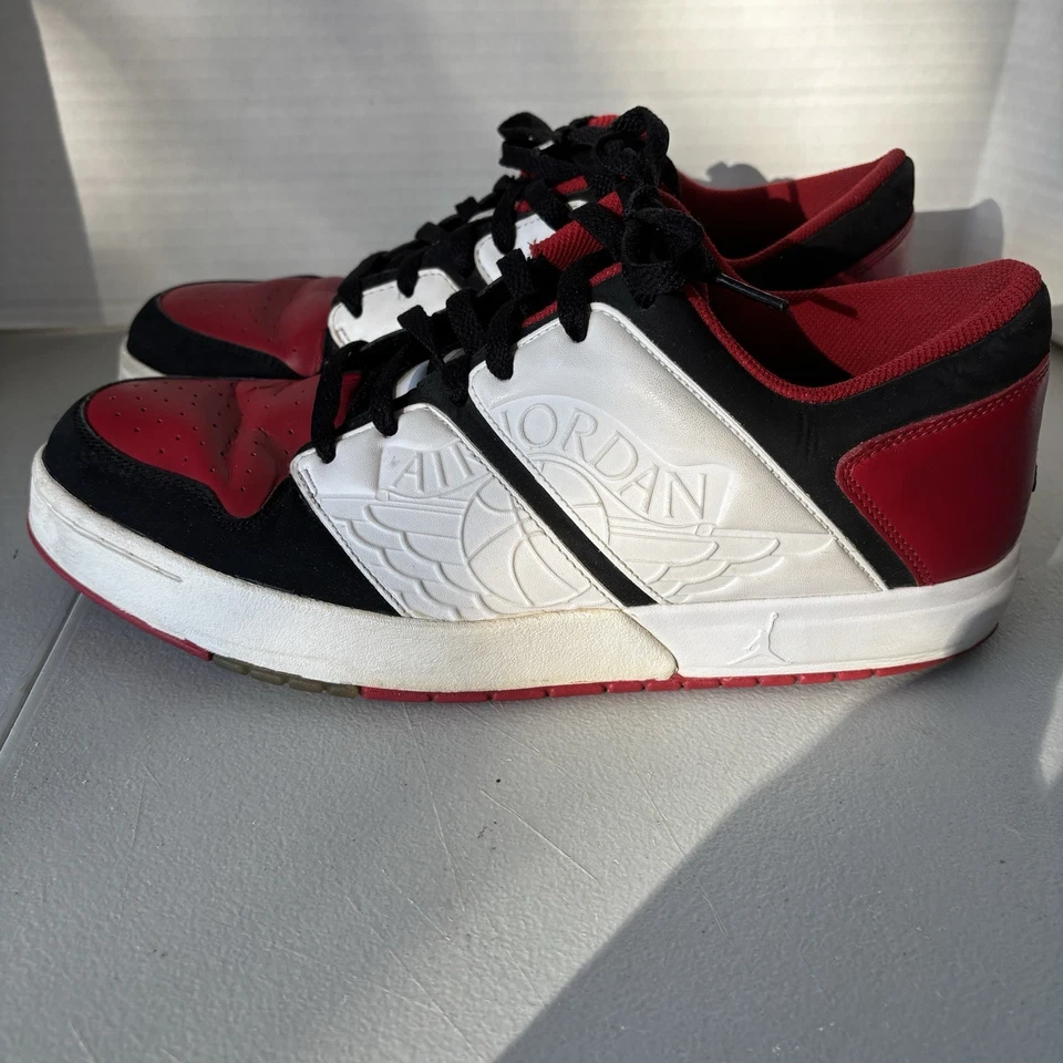 Nike Air Jordan Nu ретро 1 низкий Chicago 2007 317163-011 мужские США размер 10 - Изображение 2 из 4