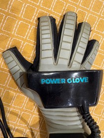 Nintendo NES Power Glove + Sensor Bar Mattel 1989 Vintage Controller &ndash; Lights On