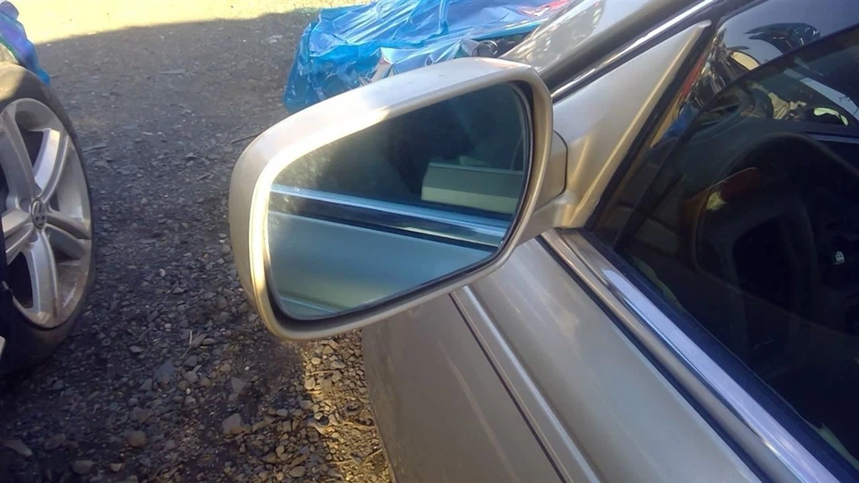 (LOCAL PICKUP ONLY) Roof Glass Fits 99-01 INFINITI Q45 1089871 - Image 2 of 4