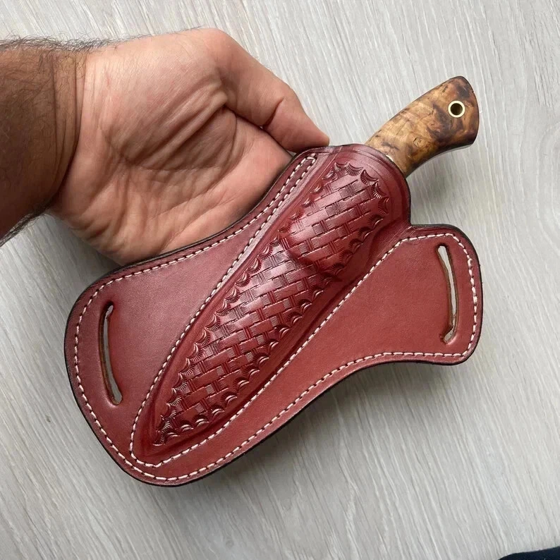 Hunting pocket knife Pakkawood 150 layers Damascus steel blade handmade. - Image 3 of 4