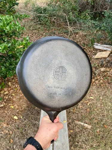Griswold small logo vintage cast iron skillet #10
