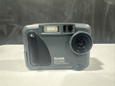 Kodak Digital Camera EasyShare DC3200 1.0MP Grey Tested W/Memory Card Tested