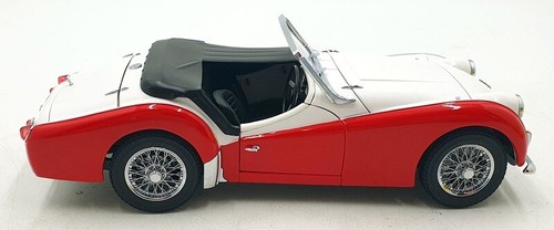 Kyosho 1/18 Scale Diecast DC141124T - Triumph TR3A - Red/White - Picture 4 of 5