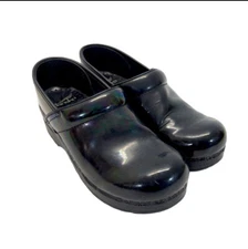 Dansko Patent Leather Clogs Profesional Shoes Slip On Black Sz 38