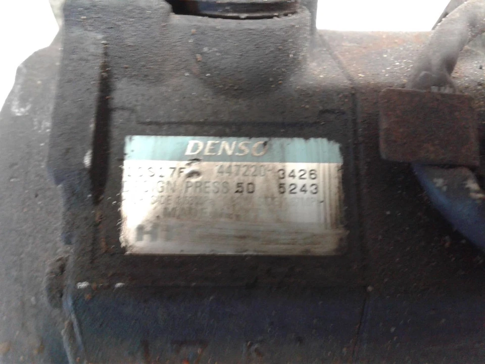 Compressor AC usado serve para: 2002 Gmc Sierra 1500 pickup 6.0 grau C - Imagem 4 de 4