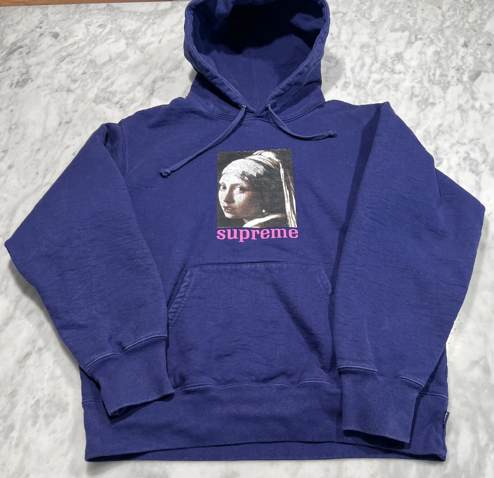 Sweat à capuche Supreme petite fille avec une boucle d'oreille nacrée Johannes Vermeer bleu