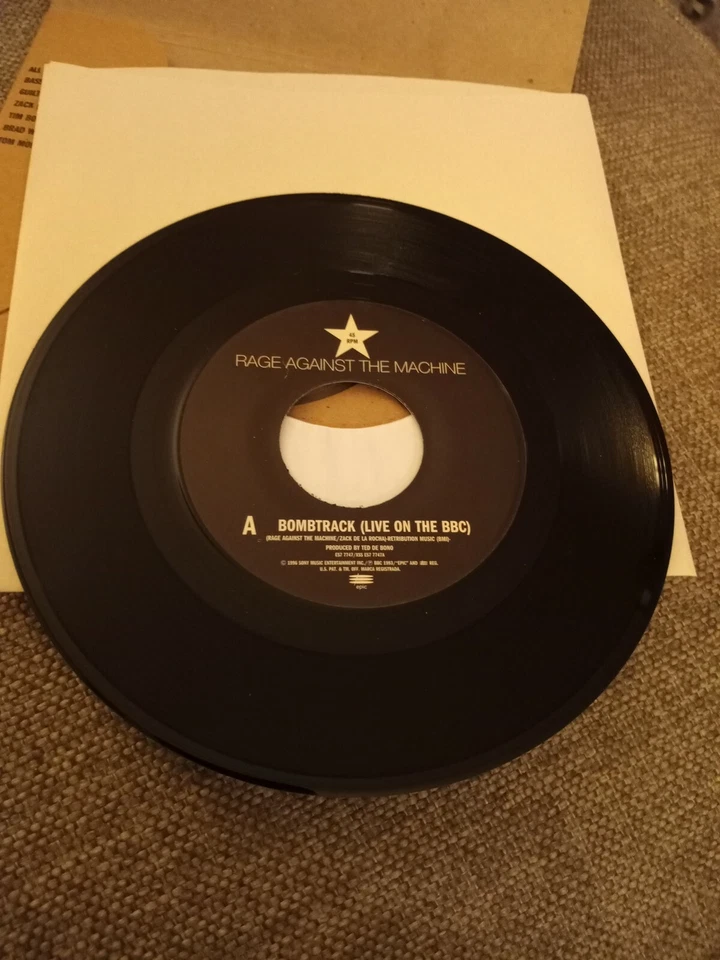 RAGE AGAINST THE MACHINE EVIL EMPIRE Advance Silkscreened NM 7 inch SCARCE 1995 - Image 4 of 4