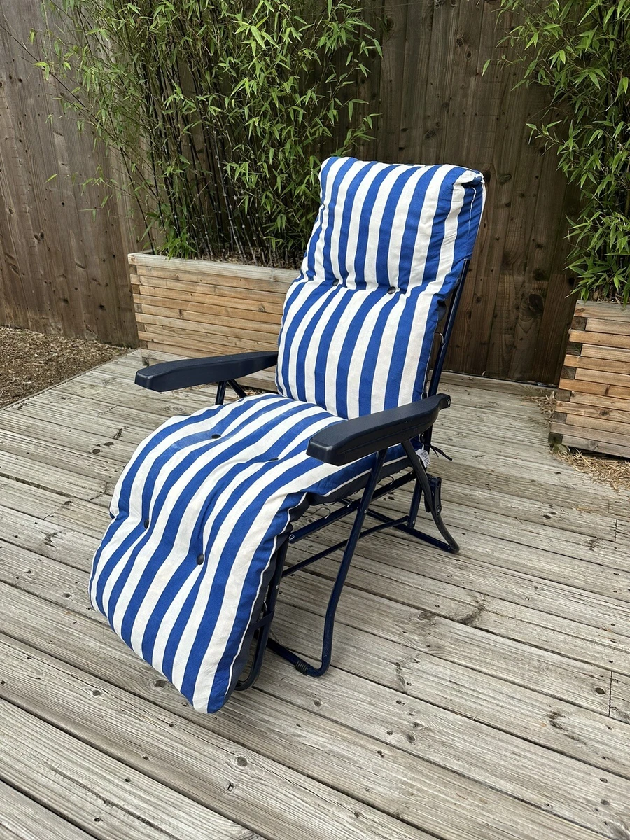Coastal 2024 blue chair