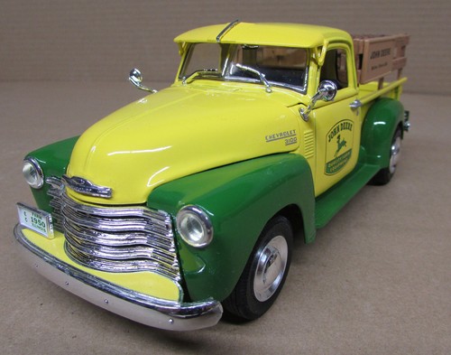 John Deere Dealership 1950 Chevy Pickup Truck NIB Ertl Prestige 1996 Diecast - Picture 10 of 13
