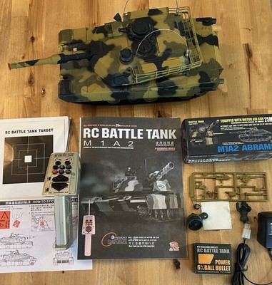 VTG 2012 Heng Long RC Battle Tank M1A2 Abrams 1:24 Battery Op WORKS w/Charger