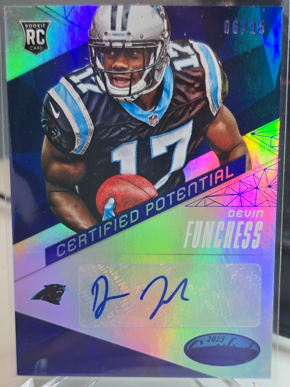 Devin Funchess Panini Spectra Radiant Rookie Patch Signature #DF Base