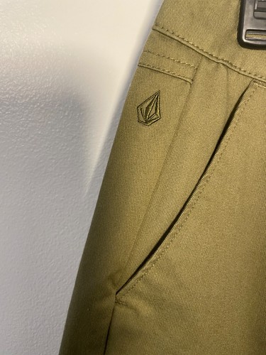 NWT Volcom So Chickie Highrise Chino pants Women’s Size 28 Dark Olive color - Picture 3 of 11