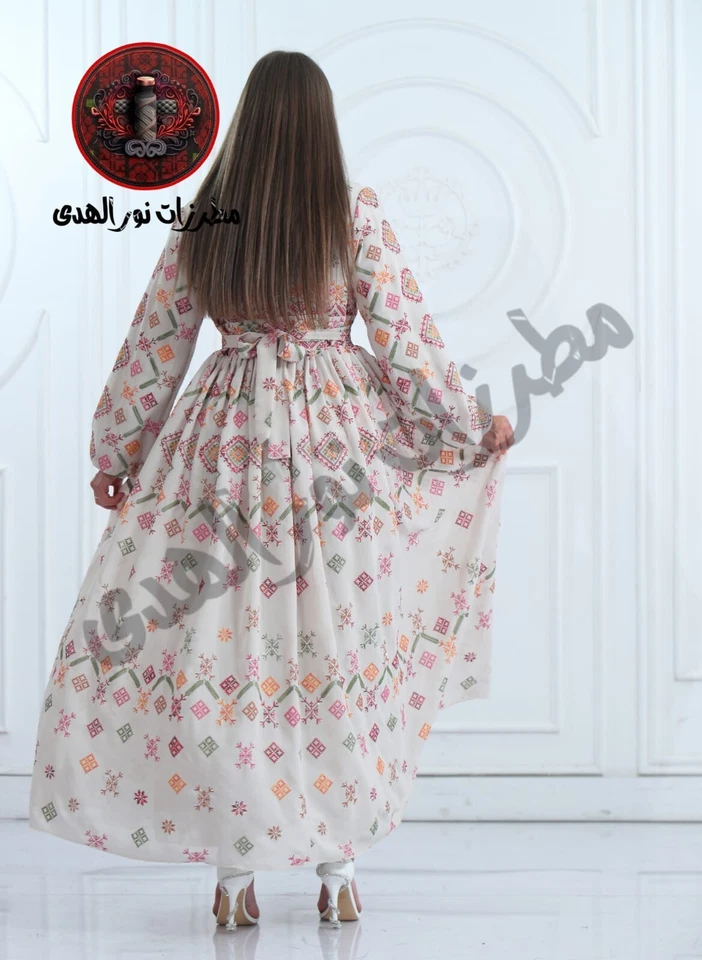 Thobe bordado para mujer TATREEZ palestino tradicional beige herencia Foto 4 de 4
