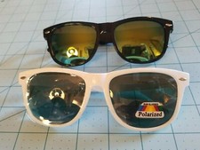 Unbranded: A White  A Black Pair Of Plastic Polarized Sunglasses Free Ship, NEW