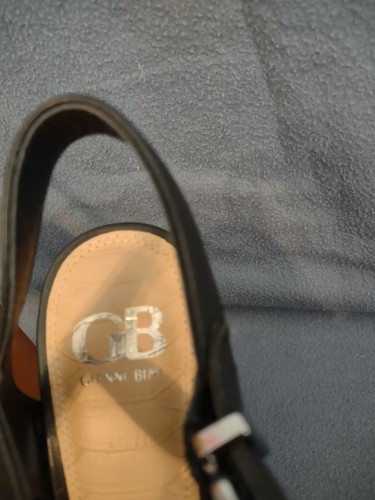 GB Gianni Bini Meri-Cana Damengröße 8,0 M schwarze Plateau-Sandale aus Leder mit Nagelnieten - Bild 5 von 6