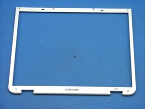 Displayrahmen  Samsung P35 Notebook 101-24880