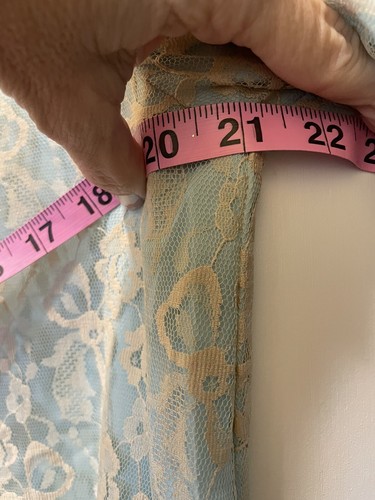 Odette Barsa Vintage Budoir Retro Lace Beige Blue Nylon Full Length Robe Sz M - Picture 12 of 15