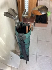 Antique Hickory Wood Shaft Playset With Belding Stovepipe Bag Golf Clubs