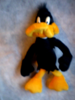 Ferrero Maxi Ei Plüsch Figur  Ente Daffy Duck Looney Tunes 1997 Stofftier 22 cm