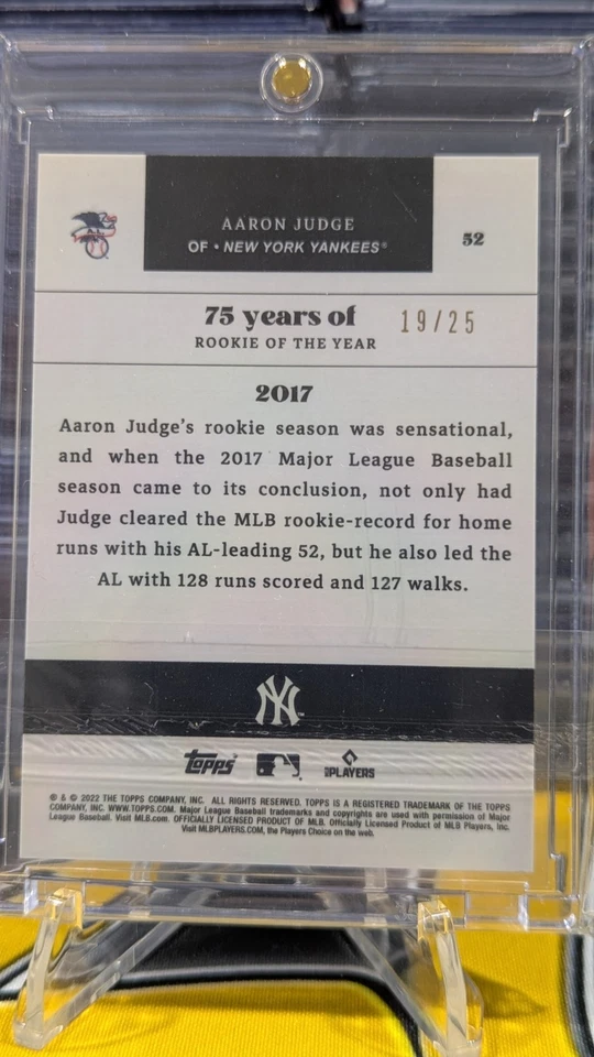 2022 Topps MLB Rookie of the Year 75th Anniversary - Aaron Judge #52 Blue /25! - Image 2 of 2