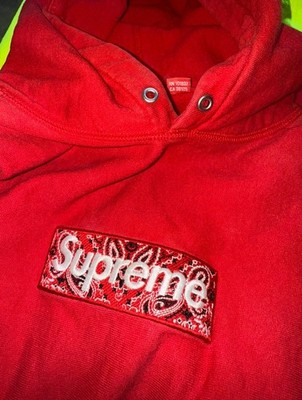 FW19 SUPREME BOX LOGO HOODED SWEATSHIRT HOODIE RED SIZE L bandanna Paisley print