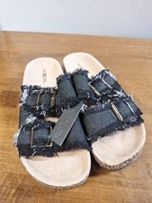 NEW Roxani Comfort Flat SANDALS/SLIDES Size 9/Black Frayed