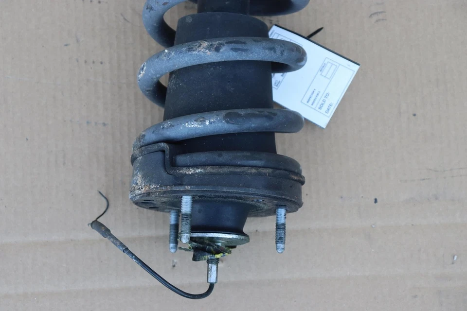 Amortiguador de puntal del lado del pasajero delantero derecho Cadillac Escalade 2015-2020 OEM Foto 2 de 4