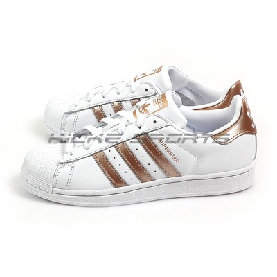 ee7399 adidas