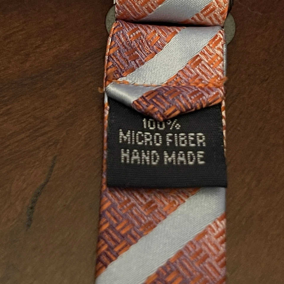 Pajarita para hombre hecha a mano 100 % microfibra Foto 3 de 4