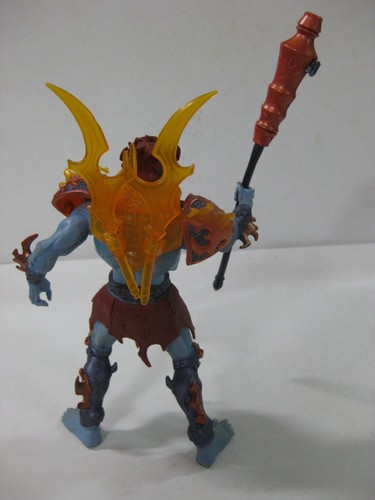 MASTERS OF THE UNIVERSE MOTU FIRE ARMOR SKELETOR 200X AÑO 2002 - Imagen 3 de 10