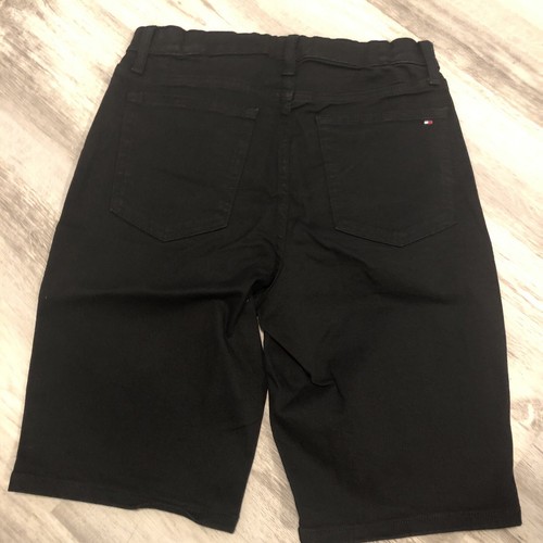Bermudas ajustadas Tommy Hilfiger para mujer cierre magnético talla 6 cintura 28 negras - Imagen 4 de 6