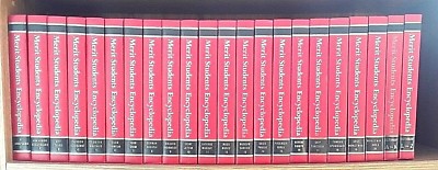Merit Students Encyclopedia Complete Set w/Dictionaries Red/Black
