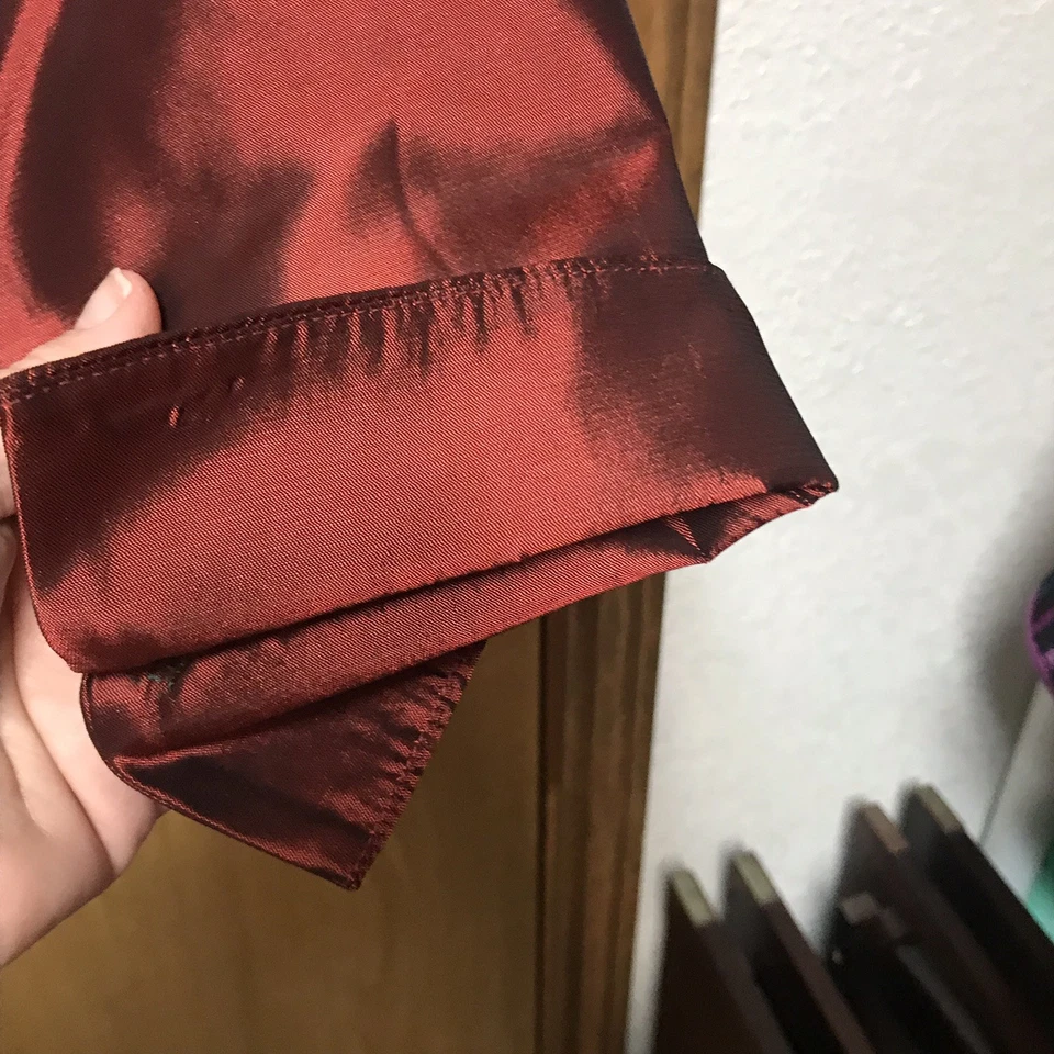 David Meister Burgundy Ruched Front Closure Silk Formal Blouse Top 12 L - Image 2 of 4