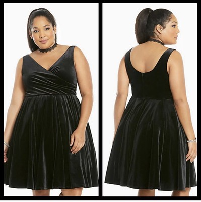 black dress size 18