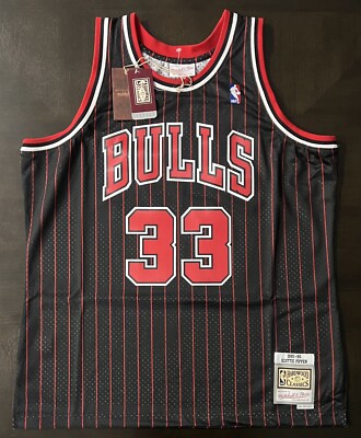 New Chicago Bulls 1995-96 Scottie Pippen #33 Mitchell & Ness