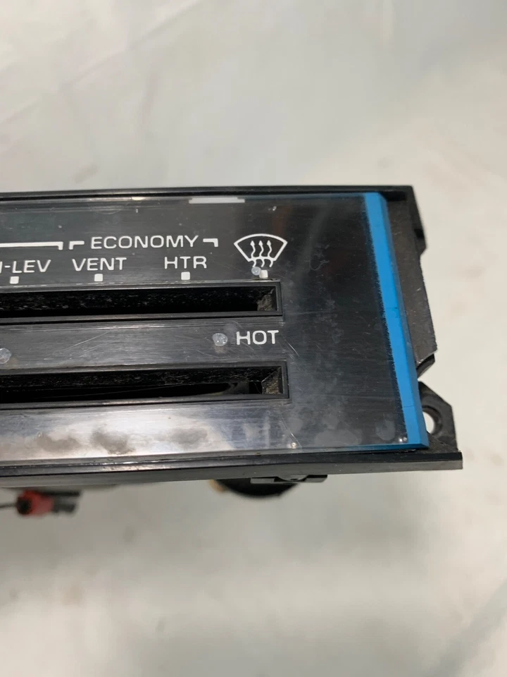 1982 - 1983 Pontiac Firebird Camaro Heater A/C Temperature Control OEM 16023042 - Image 3 of 4