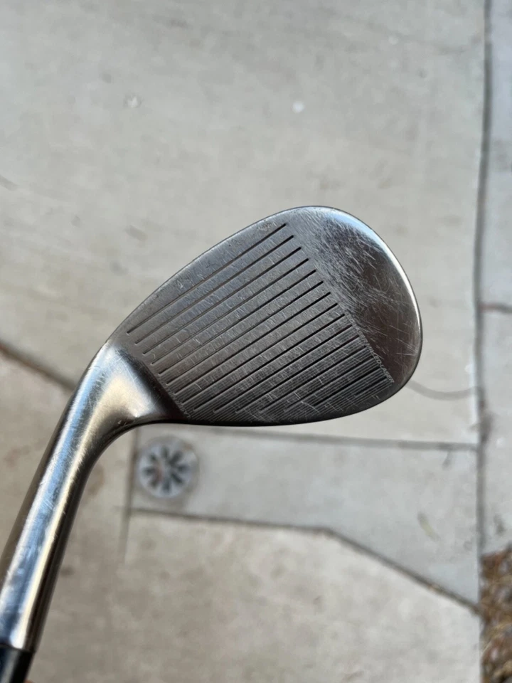 Cleveland CG15 Satin Chrome Wedge Golf Club 58 Degree White Dot - Image 2 of 4