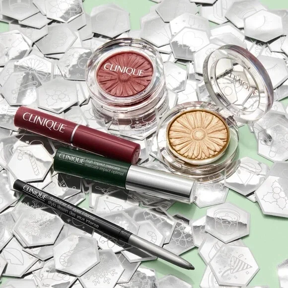 Clinique Must Have Makeup Almost Black Honey Lipstick 5 Pcs Set - Image 2 of 4