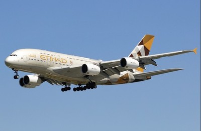 AVIATIONTAG : ETIHAD AIRWAYS : AIRBUS A380 : A6-APA : GOLD TAG