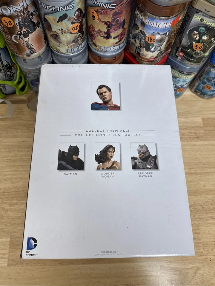 *EM ESTADO PERFEITO* ESTATUETA SUPERMAN 13" [Batman vs. Superman: Dawn of Justice] ORIGINAL - Imagem 3 de 3