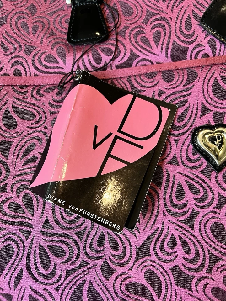 Diane Von Furstenberg DVF Corazones Rosa Equipaje Prenda Bolsa Fin de Semana Viaje Nuevo Foto 2 de 4