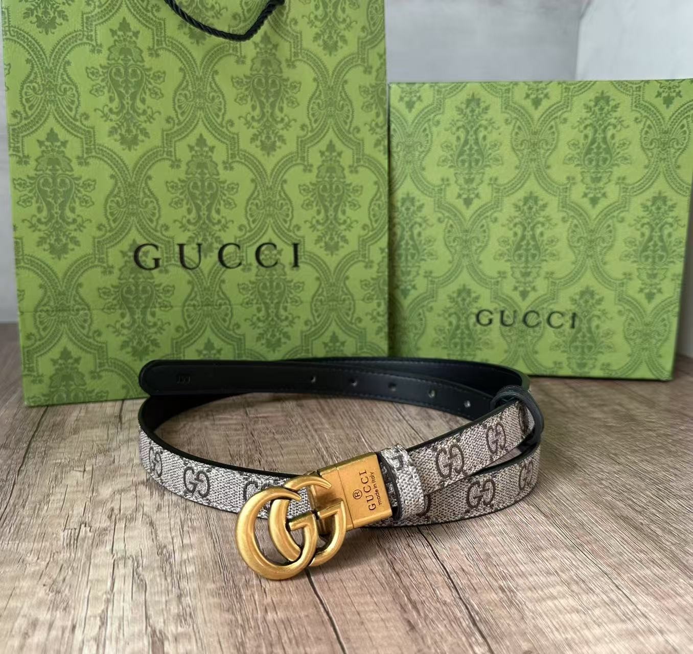 Gucci Beige Leather Belt with Gold Buckle Classic Logo for Women Authentic