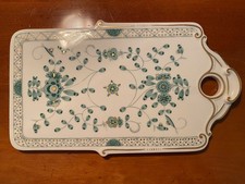 Meissen Indisch Grün, reich, Frühstücksbrett,  1. Wahl,  D =26,5cm, B=16 cm