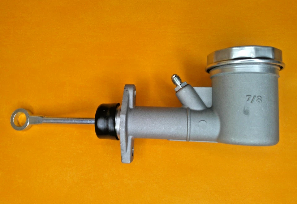 CILINDRO MAESTRO FRENO DISCO FORD ZODIAC Mk2 206E (1960-62) - 7/8" diámetro Foto 3 de 4