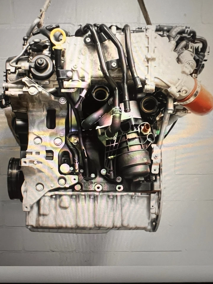 CCUA Motor Defekt Bj2019 Komplett 191300KN 239 Ps 1. Zylinder Defekt Sonst Top - Bild 3 von 4