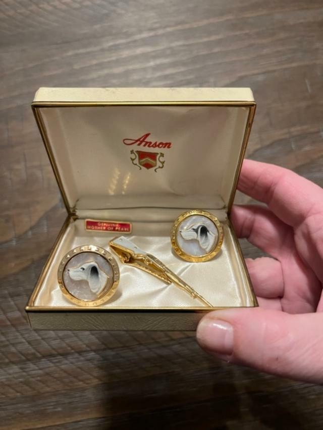 ノットアンティークス Knot antiques SIDO ROUNDTABLE Modern Ornate Stud Buttons - Set of 3 in a Reusable Tin