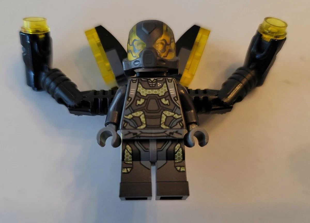 Lego yellow online jacket minifigure
