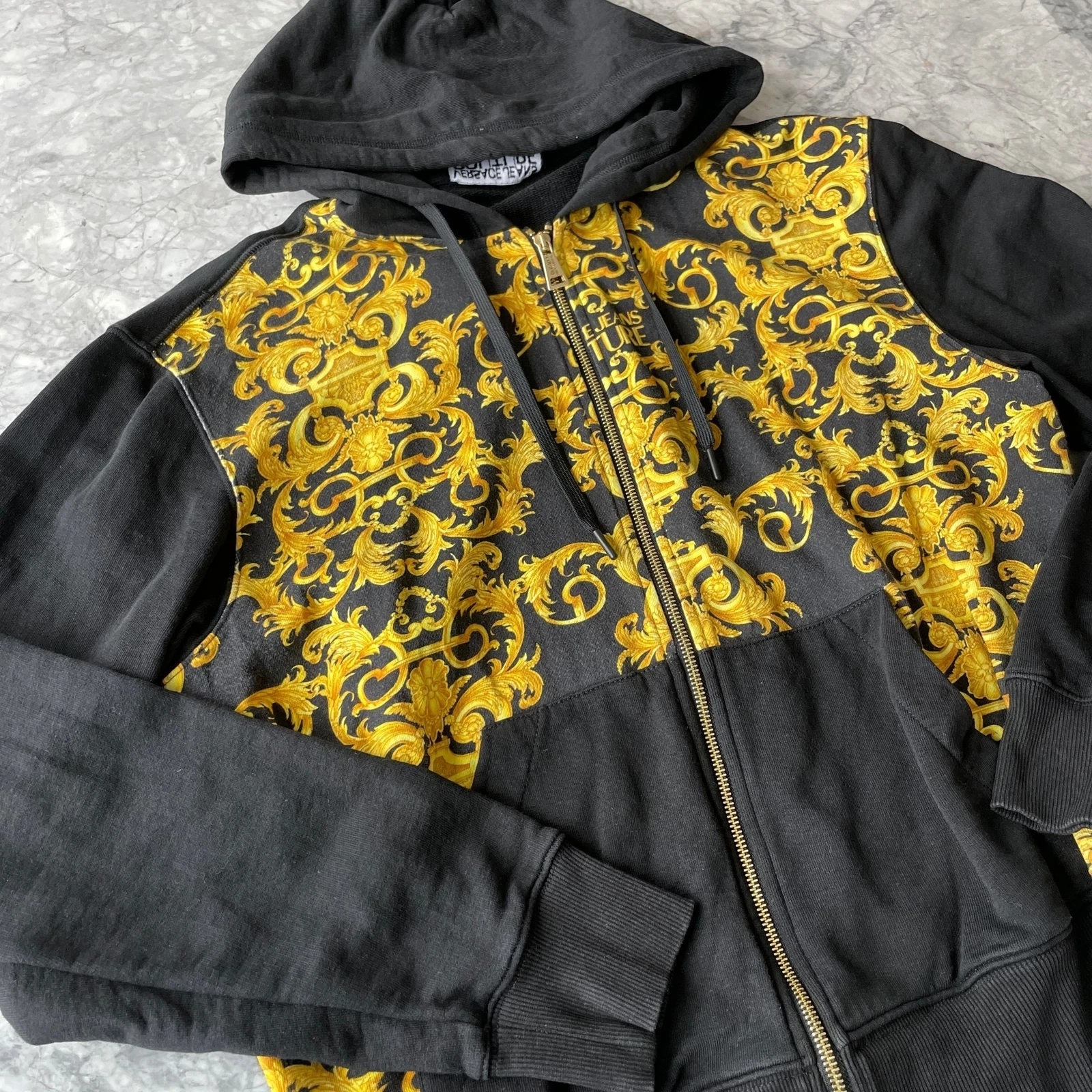 Versace Jeans Couture Set Pantaloni con Cappuccio e Felpa Nero Oro Large