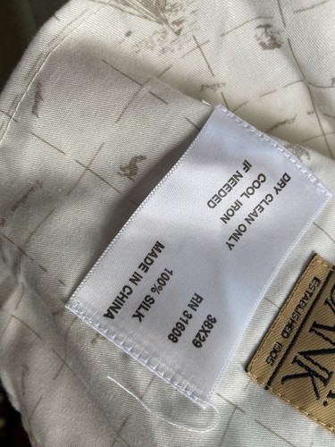 100% Silk Pants Mens 38x29 Beige Pleated Cuffed Herringbone Lightweight Beach - Picture 11 of 11