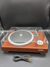 Micro Seiki DD-8 Direct Drive Turntable Record Player Working